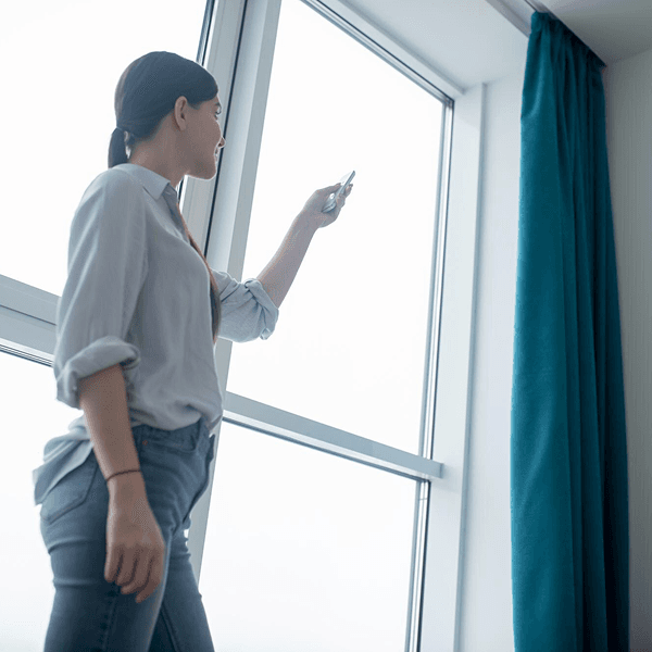 Motorized Blinds (premium)